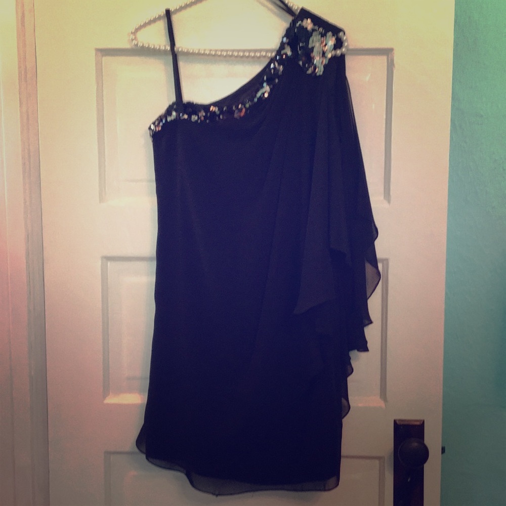 Xscape one-shoulder cocktail dress